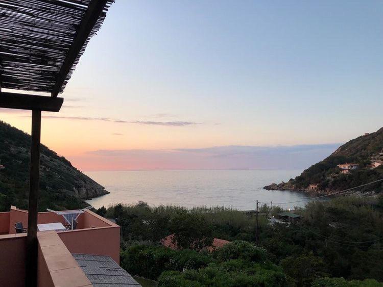 Appartamento A Due Passi Dal Mare Nisporto Exteriör bild